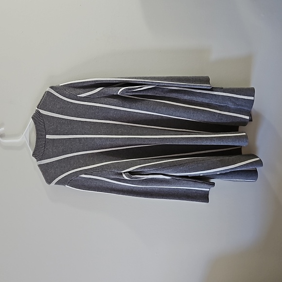 NWOT Buckle Sweater! - Picture 5 of 5